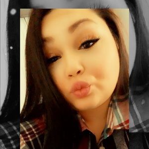 Meet your Posher, Kaitlin